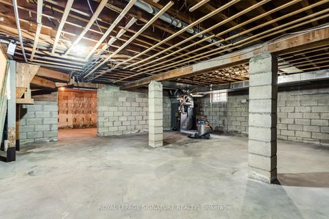 Photo 19 at 32 Wigan Crescent, Clanton Park, Toronto