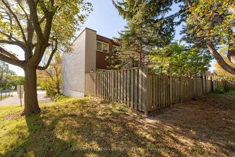 Photo 5 at 132 Bonis Avenue, Sullivan, Toronto