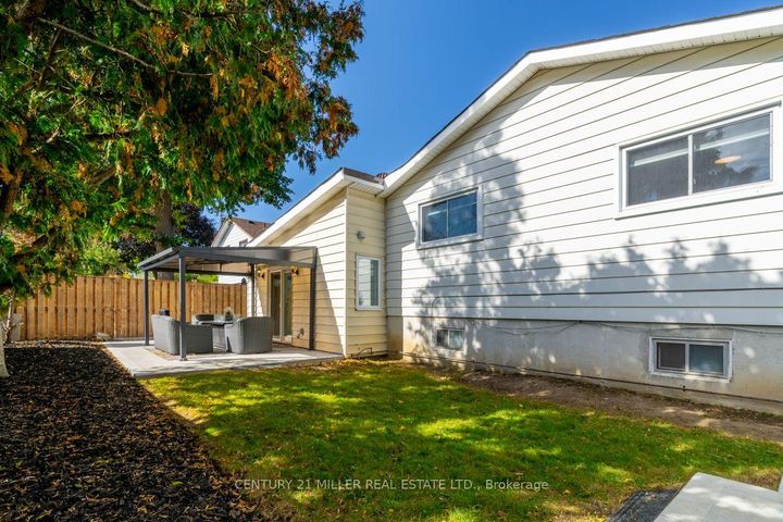 Photo 32 at 582 Strathcona Court, DP Dorset Park, Milton
