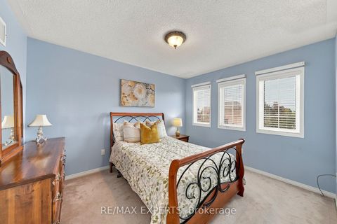 Photo 21 at 27 Mallard Marsh Crescent, Oak Ridges, Richmond Hill