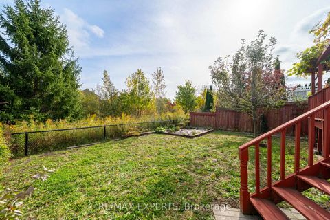 Photo 28 at 27 Mallard Marsh Crescent, Oak Ridges, Richmond Hill