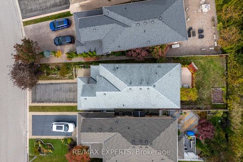 Photo 30 at 27 Mallard Marsh Crescent, Oak Ridges, Richmond Hill