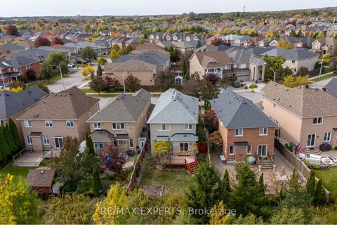 Photo 31 at 27 Mallard Marsh Crescent, Oak Ridges, Richmond Hill