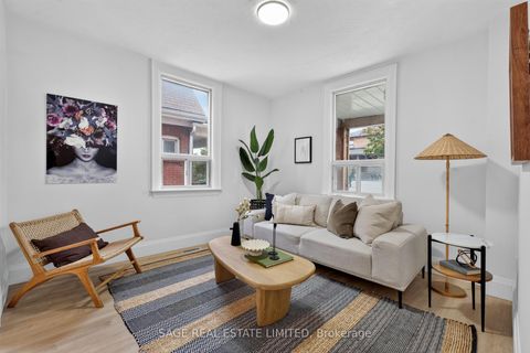Photo 3 at 12 Branstone Road, Fairbank, Toronto