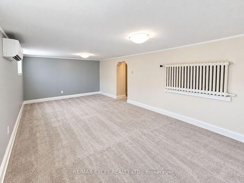 Photo 5 at 11 Hutton Avenue, East York, Toronto