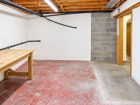 Photo 15 at 11 Hutton Avenue, East York, Toronto