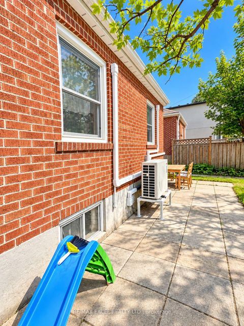 Photo 17 at 11 Hutton Avenue, East York, Toronto