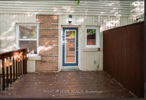 Photo 13 at 49 - 740 KENNEDY Street, Ionview, Toronto