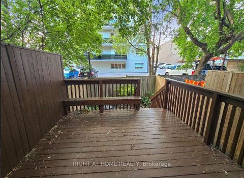 Photo 14 at 49 - 740 KENNEDY Street, Ionview, Toronto