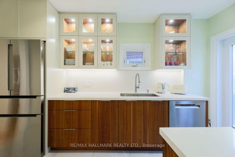 Photo 12 at 142 Hillsdale Avenue E, Mount Pleasant West, Toronto