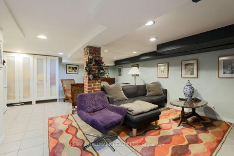 Photo 22 at 142 Hillsdale Avenue E, Mount Pleasant West, Toronto