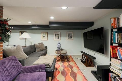Photo 23 at 142 Hillsdale Avenue E, Mount Pleasant West, Toronto