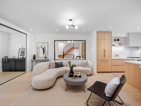 Photo 4 at 374 Spadina Road, Forest Hill South, Toronto