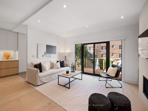 Photo 14 at 374 Spadina Road, Forest Hill South, Toronto