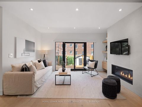 Photo 15 at 374 Spadina Road, Forest Hill South, Toronto