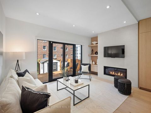 Photo 16 at 374 Spadina Road, Forest Hill South, Toronto
