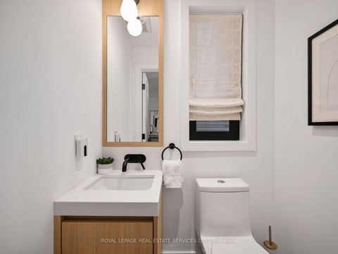 Photo 19 at 374 Spadina Road, Forest Hill South, Toronto