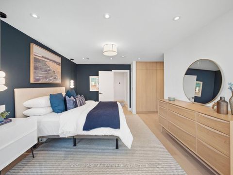 Photo 23 at 374 Spadina Road, Forest Hill South, Toronto
