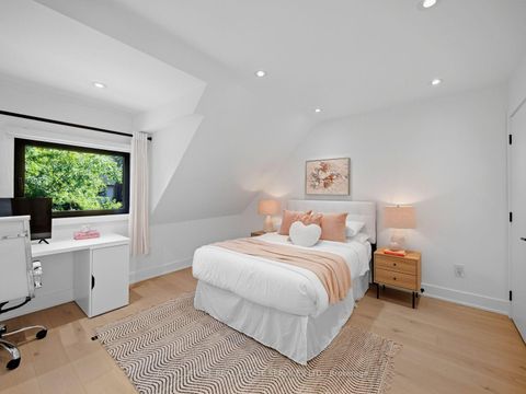 Photo 30 at 374 Spadina Road, Forest Hill South, Toronto