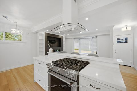 Photo 12 at 60 Patricia Drive, King City, King