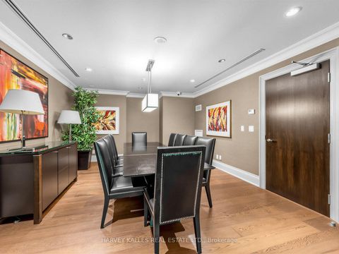 Photo 10 at 420 - 1717 Avenue Road, Nortown, Toronto