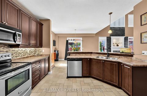Photo 13 at 1171 Gina Street, Alcona, Innisfil