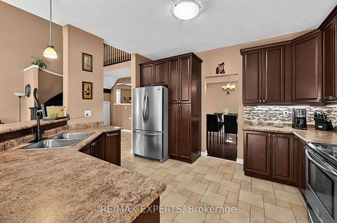 Photo 14 at 1171 Gina Street, Alcona, Innisfil