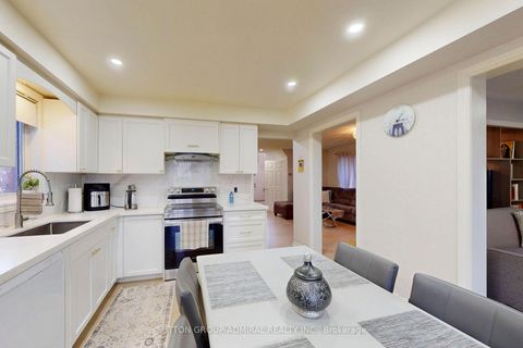 Photo 13 at 284 Isaac Murray Avenue, Maple, Vaughan