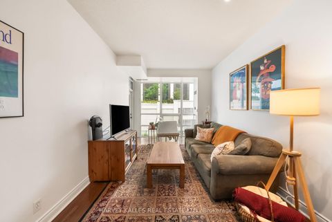 Photo 1 at 602 - 1910 Lake Shore Boulevard W, South Parkdale, Toronto