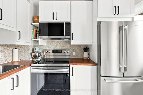 Photo 13 at 213 Oakcrest Avenue, Danforth, Toronto