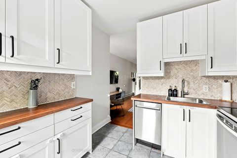 Photo 14 at 213 Oakcrest Avenue, Danforth, Toronto