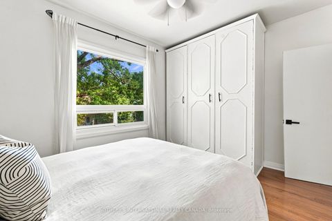 Photo 18 at 213 Oakcrest Avenue, Danforth, Toronto