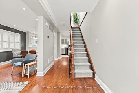 Photo 4 at 362 Sammon Avenue, East York, Toronto