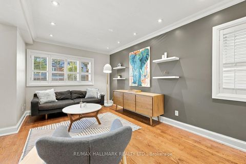 Photo 9 at 362 Sammon Avenue, East York, Toronto