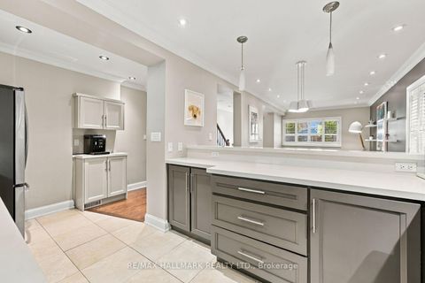 Photo 18 at 362 Sammon Avenue, East York, Toronto