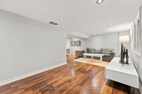 Photo 29 at 362 Sammon Avenue, East York, Toronto