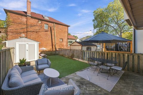 Photo 34 at 362 Sammon Avenue, East York, Toronto