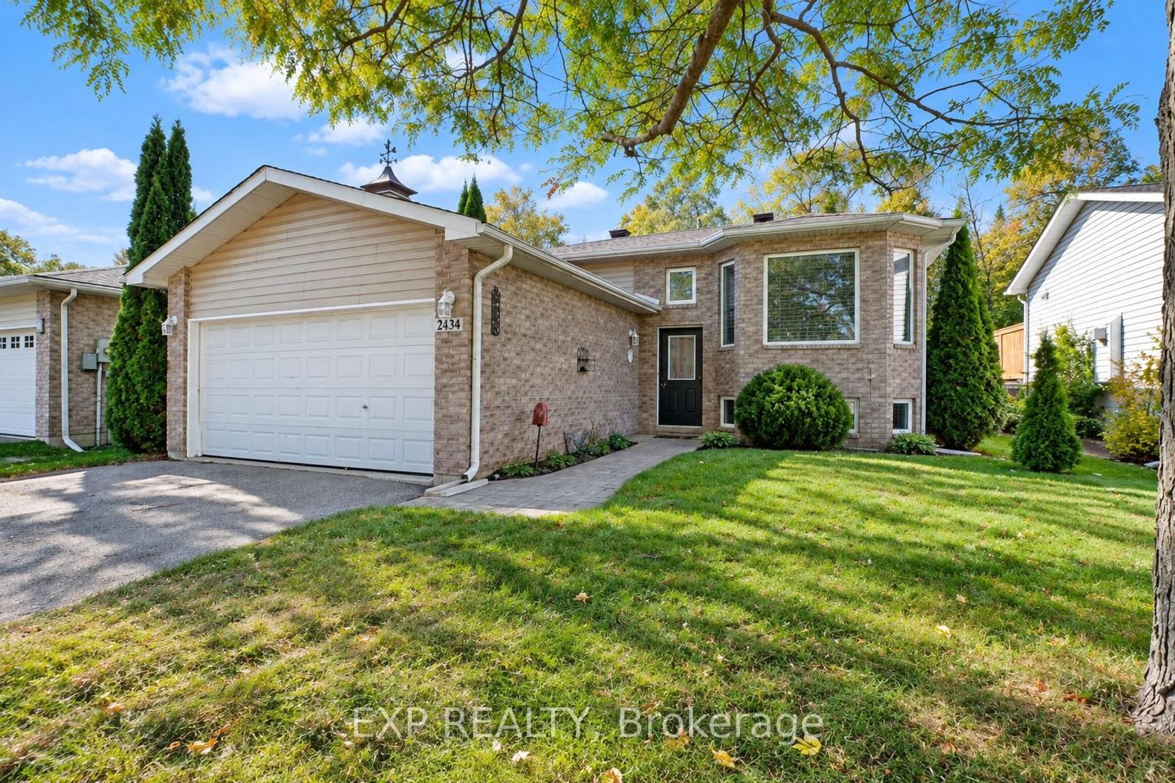 2434 Ralph Street, Alcona, Innisfil photo number 2