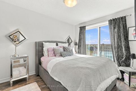 Photo 23 at 22 - 145 Long Branch Avenue, Long Branch, Toronto