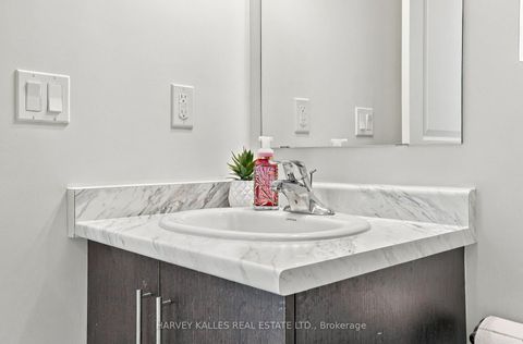 Photo 37 at 22 - 145 Long Branch Avenue, Long Branch, Toronto
