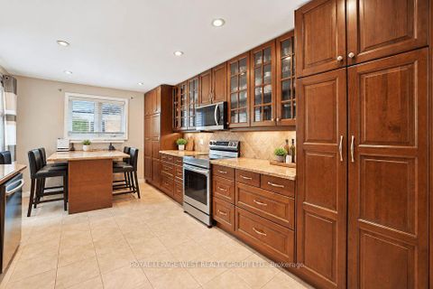 Photo 7 at 292 La Rose Avenue, Richview, Toronto