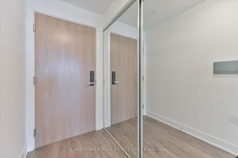 Photo 5 at 3111 - 575 Bloor Street E, North St. James Town, Toronto