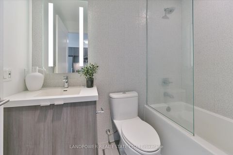 Photo 15 at 3111 - 575 Bloor Street E, North St. James Town, Toronto