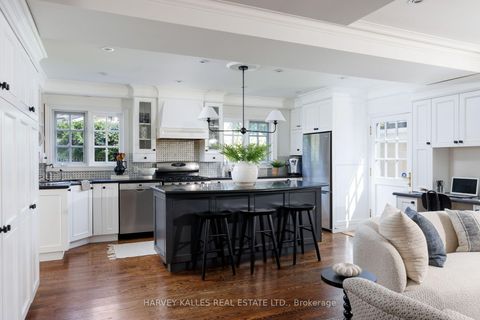 Photo 19 at 15 Moorehill Drive, Leaside, Toronto