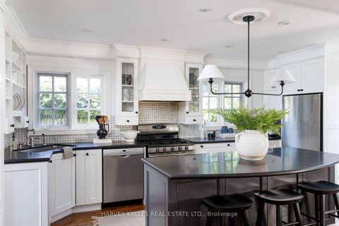 Photo 21 at 15 Moorehill Drive, Leaside, Toronto