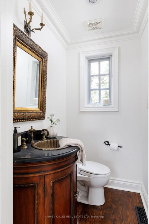 Photo 23 at 15 Moorehill Drive, Leaside, Toronto