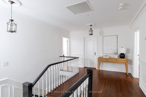 Photo 26 at 15 Moorehill Drive, Leaside, Toronto