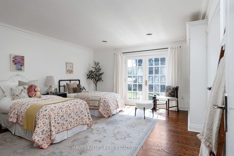 Photo 31 at 15 Moorehill Drive, Leaside, Toronto