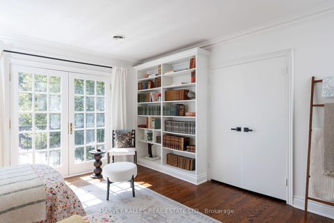 Photo 32 at 15 Moorehill Drive, Leaside, Toronto