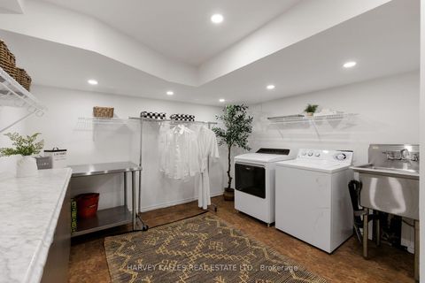 Photo 40 at 15 Moorehill Drive, Leaside, Toronto